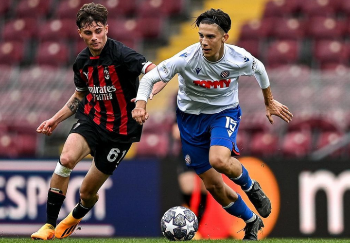 友博体育入口 -包含社区盾赛程吃紧，曼城冲刺阶段手感冰凉，话题不断，球探报告显示潜力的词条