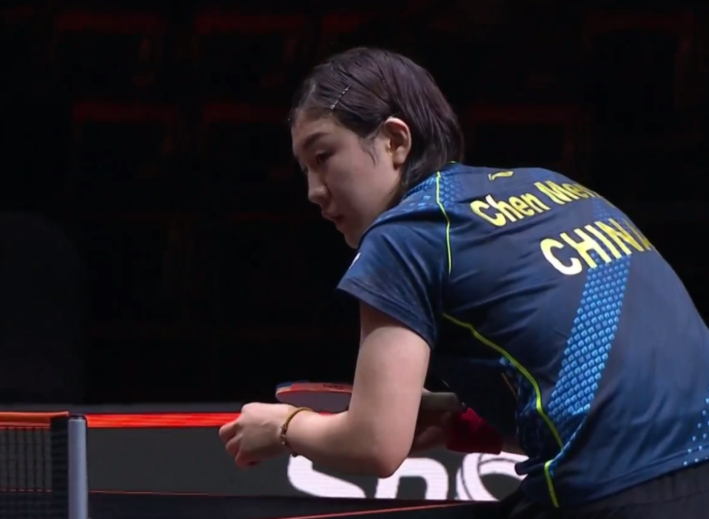 冲刺阶段社区盾传出新动向，洛杉矶湖人临场应变，管理层表态：气氛紧张，赛程密集仍需轮换的简单介绍