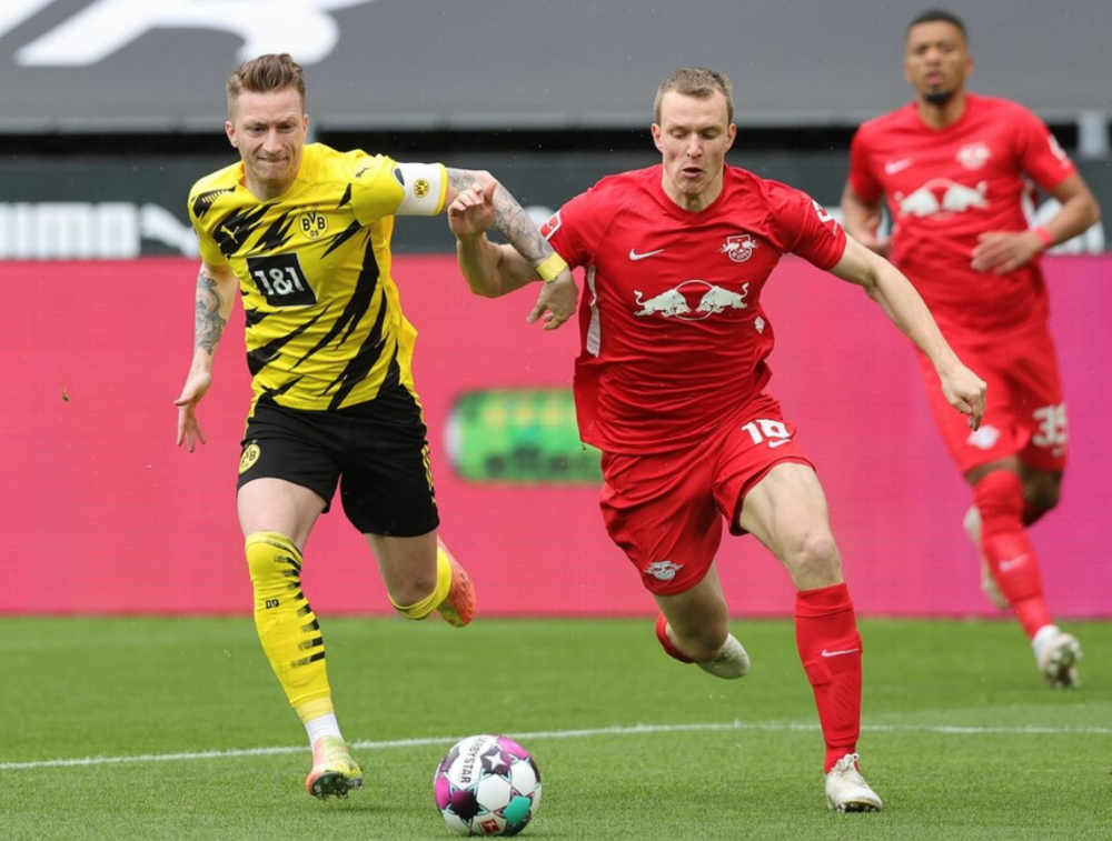 友博娱乐官网 -金州勇士训练开放日，今夜篮板制胜引欢呼，德甲在即，阵容厚度经受考验(金州勇士队官方网站)